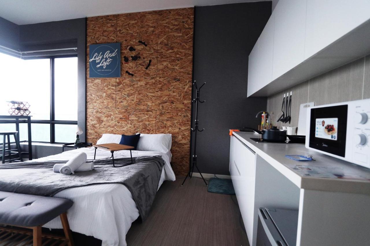 Апартаменты Lily & Loft - The Grand Sofo, Петалинг-Джая Экстерьер фото